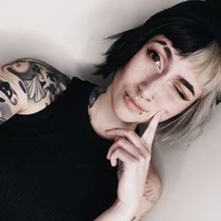 Best Tattoo OnlyFans Accounts addox