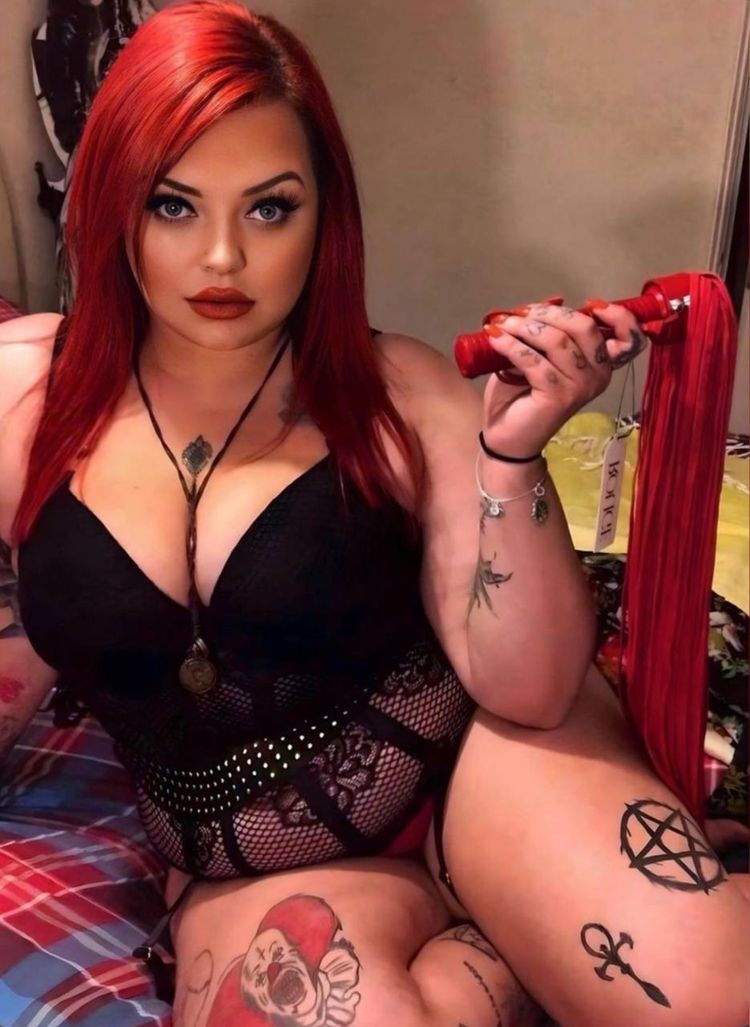 Best Galore OnlyFans Accounts aimeebella