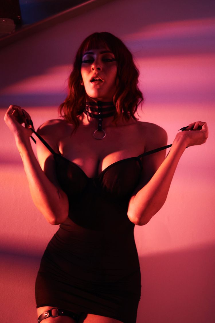 Best Chocolate OnlyFans Accounts alejandrabast