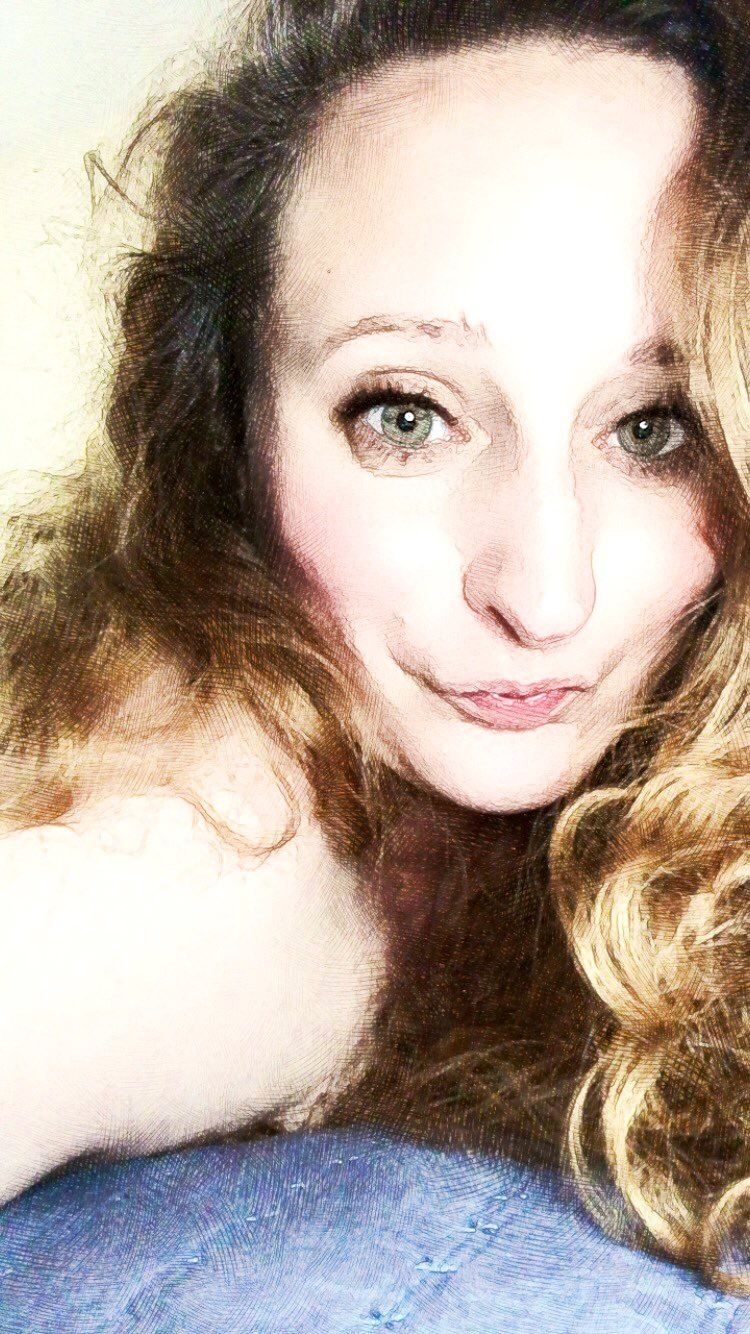 Best Curly Hair OnlyFans Accounts alicexdaniels