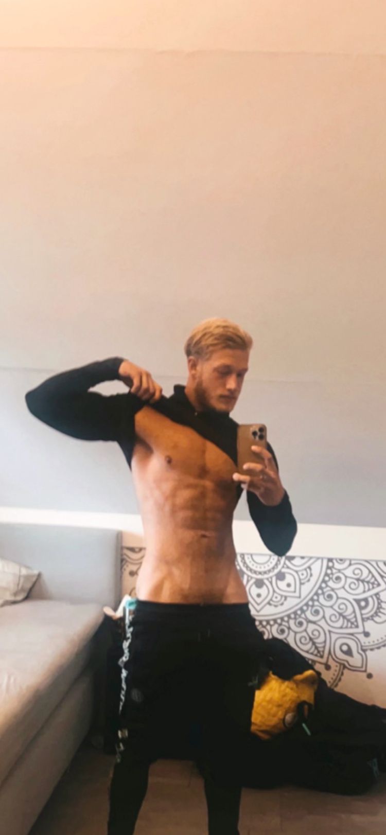 Best Cashmaster OnlyFans Accounts alphamaster23yo