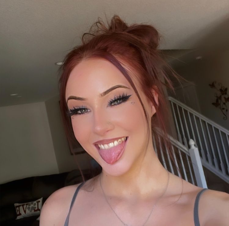 Best Freakiest OnlyFans Accounts alyssarainxo