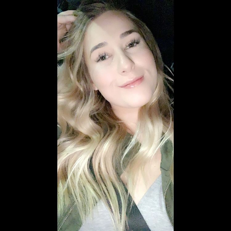 Best Bathroom OnlyFans Accounts ashley210