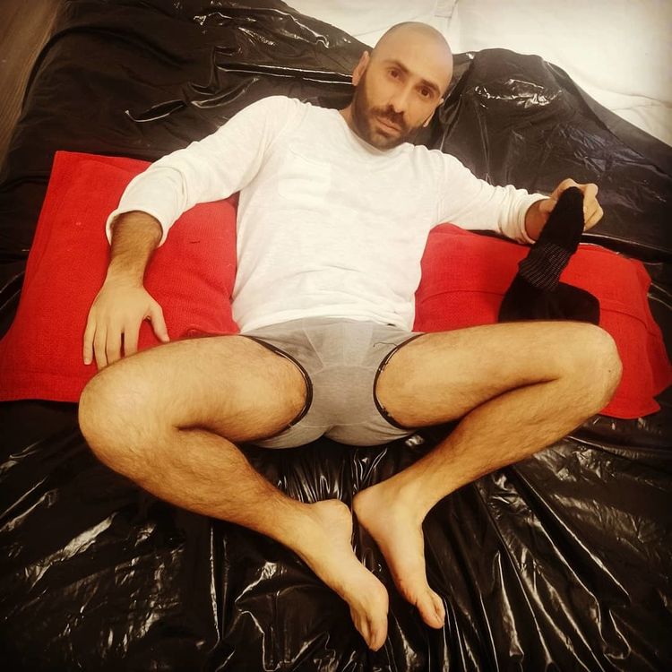 Best Golden Shower OnlyFans Accounts badboyita