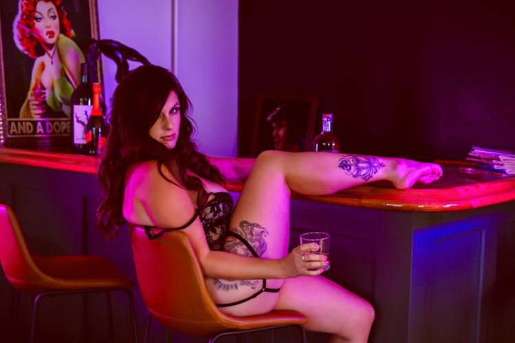 Best Mom OnlyFans Accounts barefootmamamn