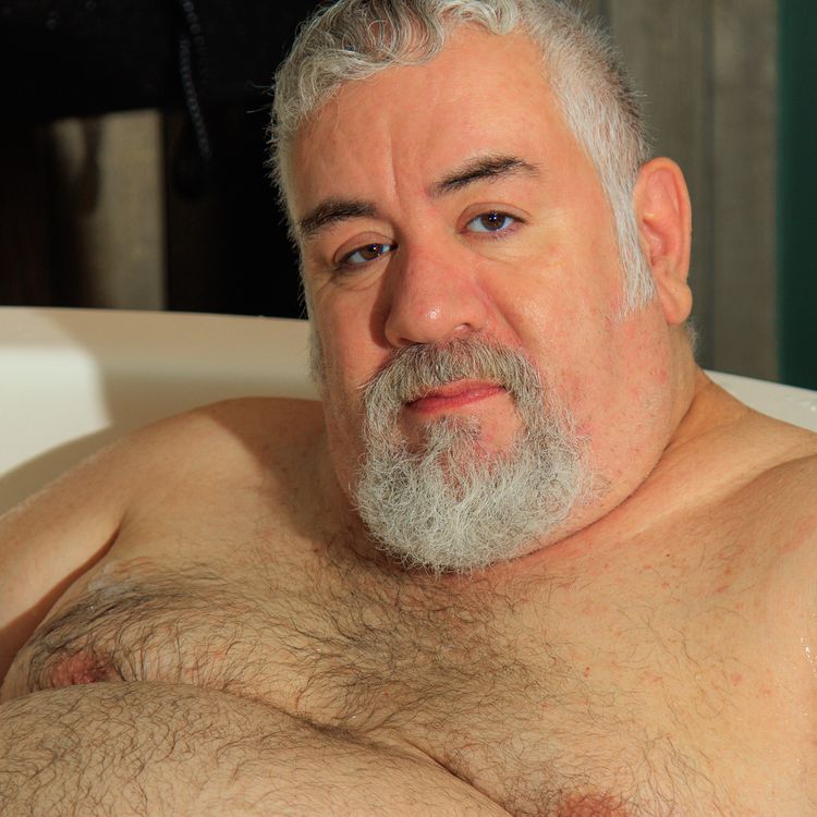 Best Bear OnlyFans Accounts benjaminkoll