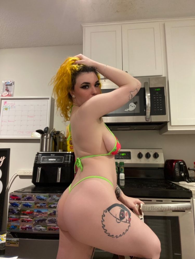 Best Paying OnlyFans Accounts bigboobybratxxx