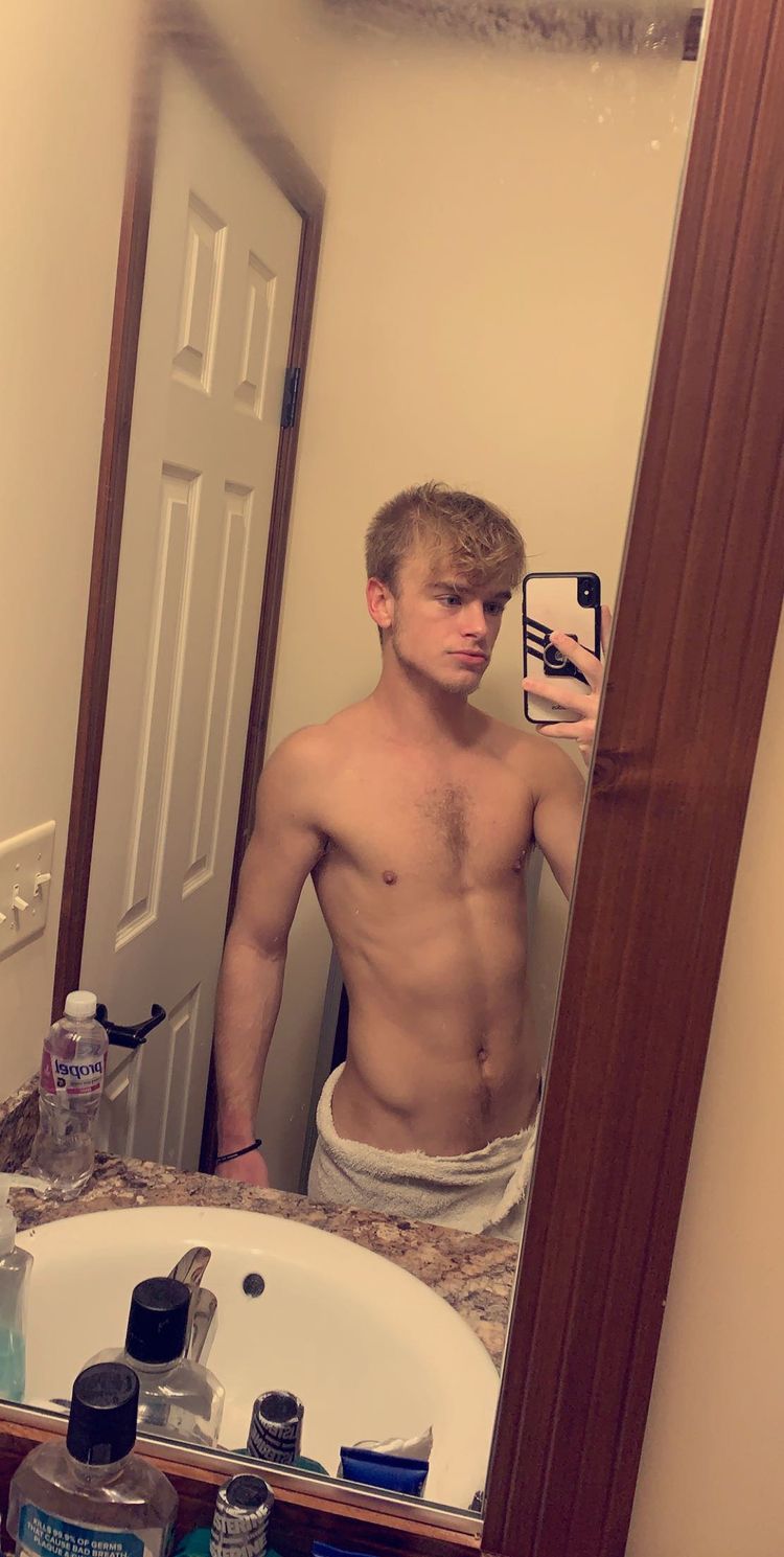 Best Jock OnlyFans Accounts bisexualjock