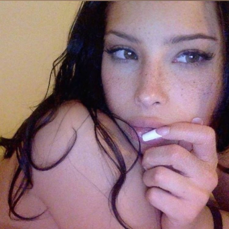 Best Romantic OnlyFans Accounts blushingblooms