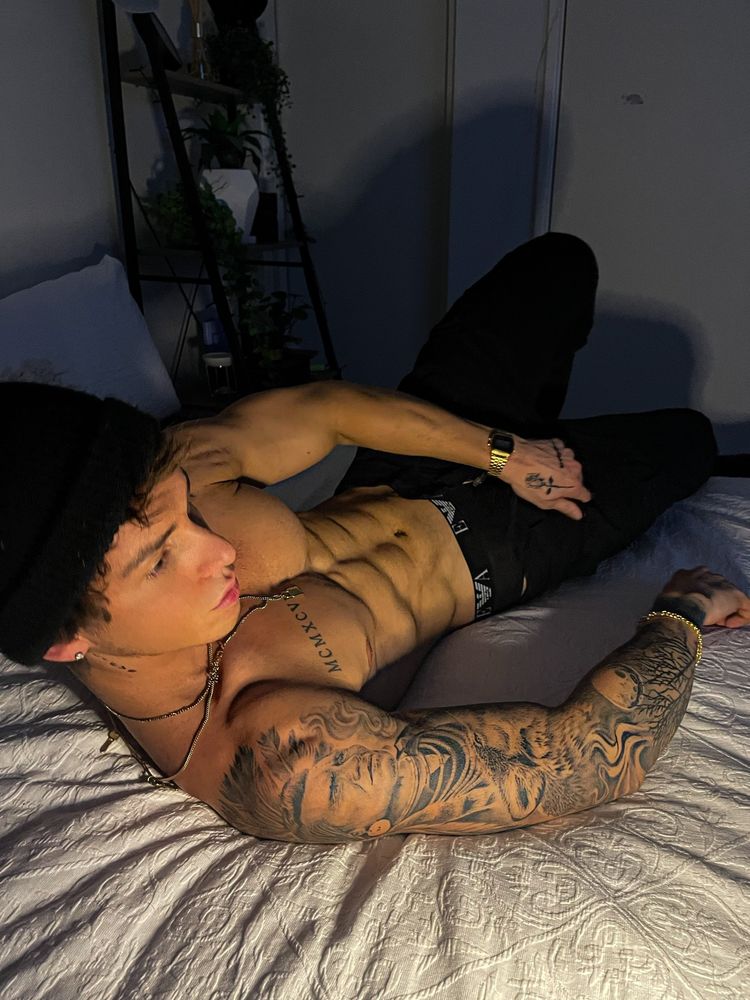 Best Handjob OnlyFans Accounts braydanifould