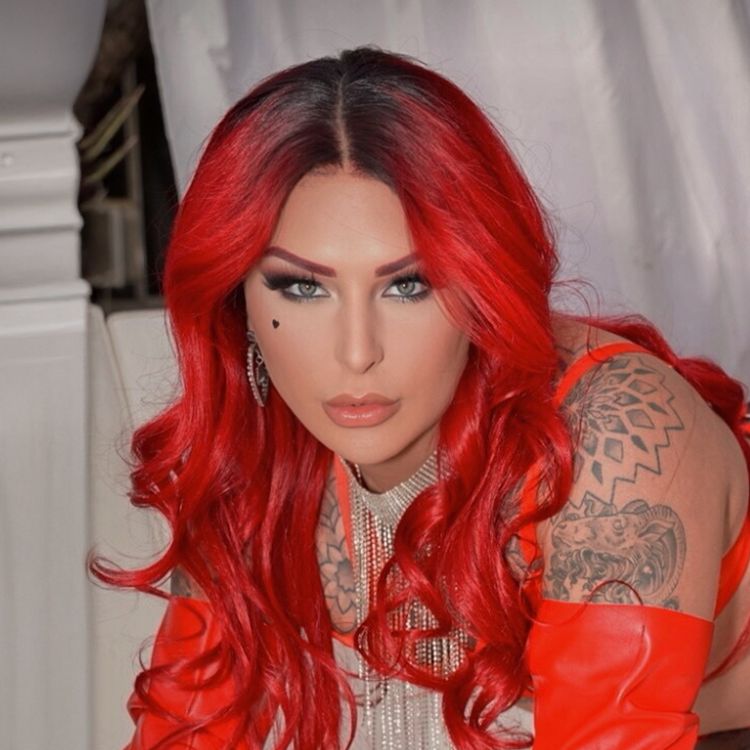 Best Trans OnlyFans Accounts chanelsantini