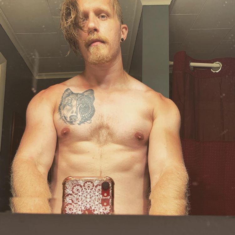 Best Naked Workout OnlyFans Accounts chris.wolfe