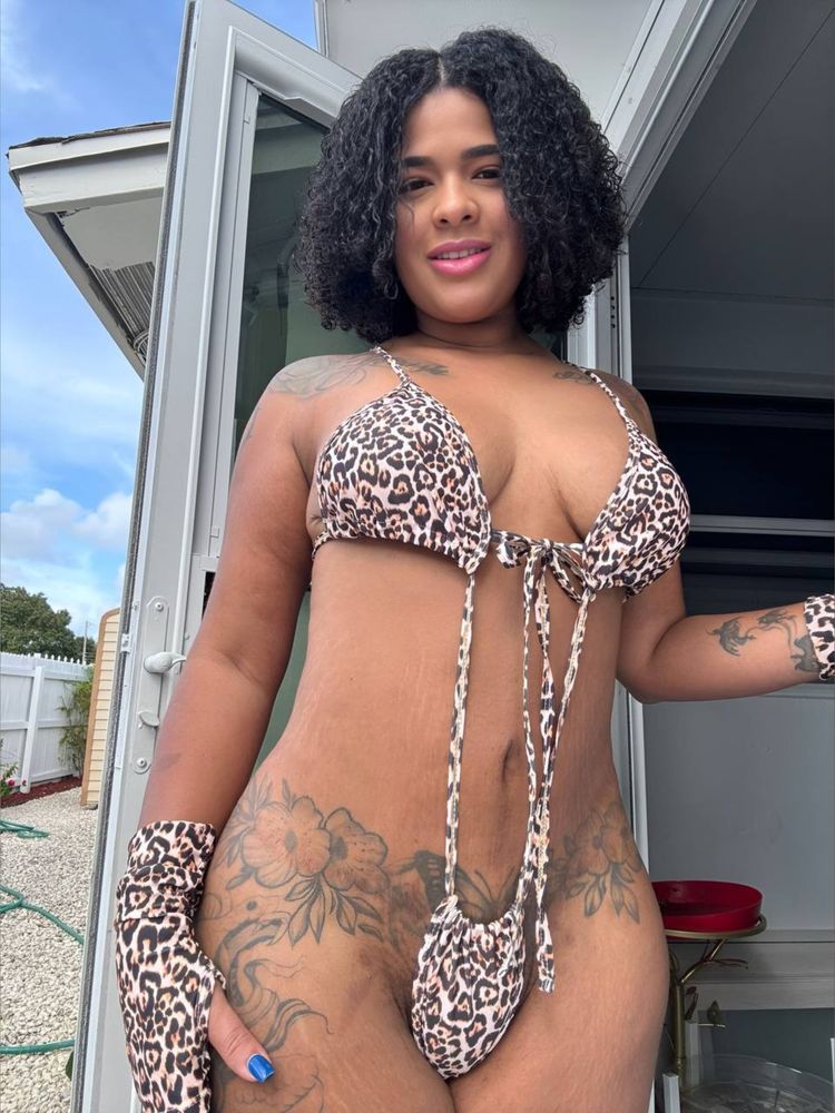 Best Paying OnlyFans Accounts cynthiagarcia1212