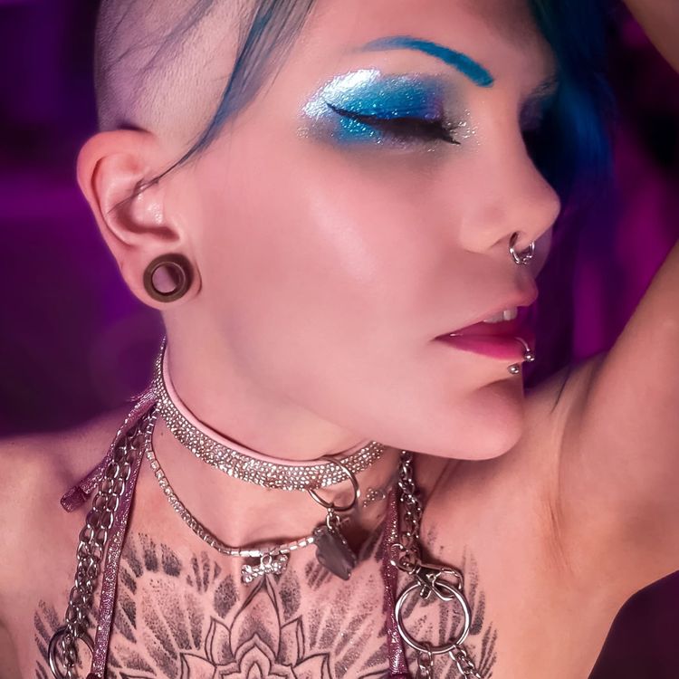 Best Kinkster OnlyFans Accounts dementhia