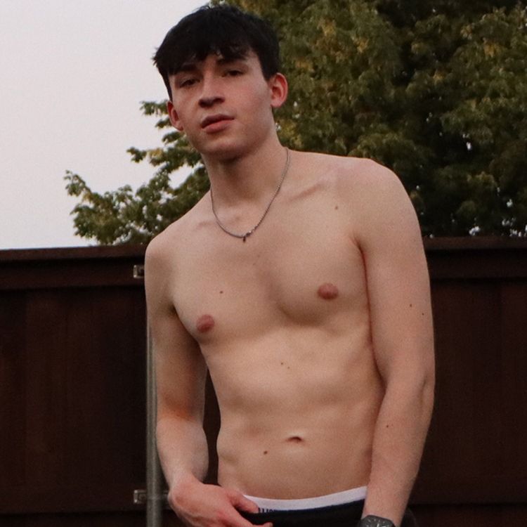 Best Boyfriend OnlyFans Accounts devinholtxxx