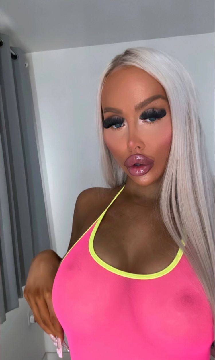 Best Bitch OnlyFans Accounts dollybitch