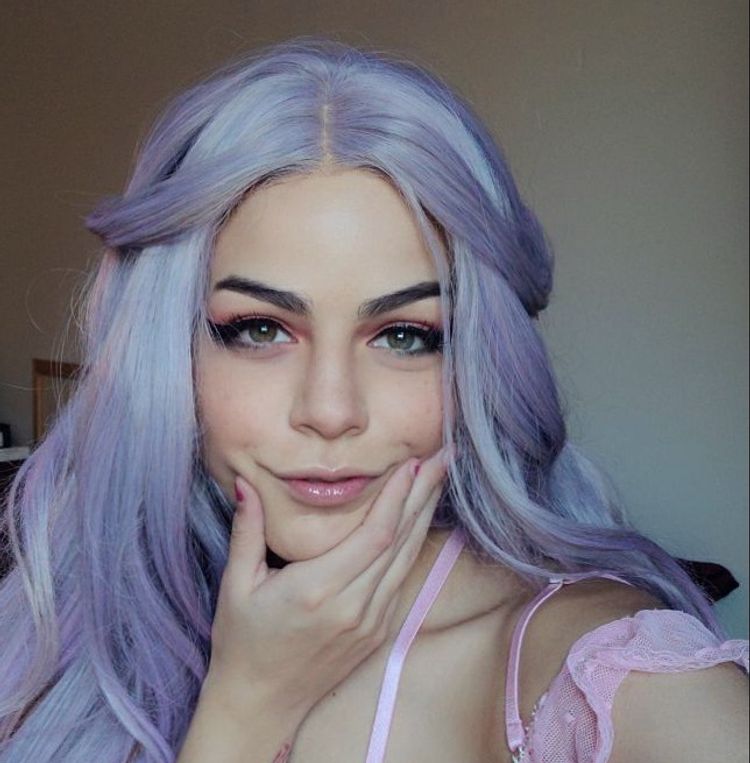 Best Halloween OnlyFans Accounts draculasmuse