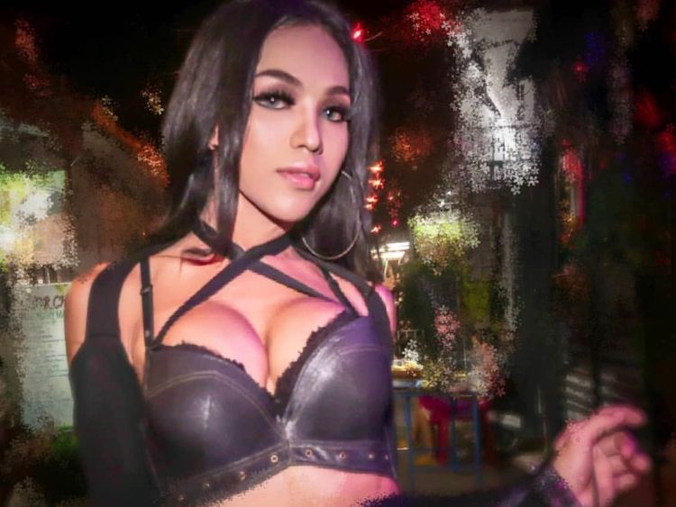 Best Ladyboy OnlyFans Accounts elizalizaaa