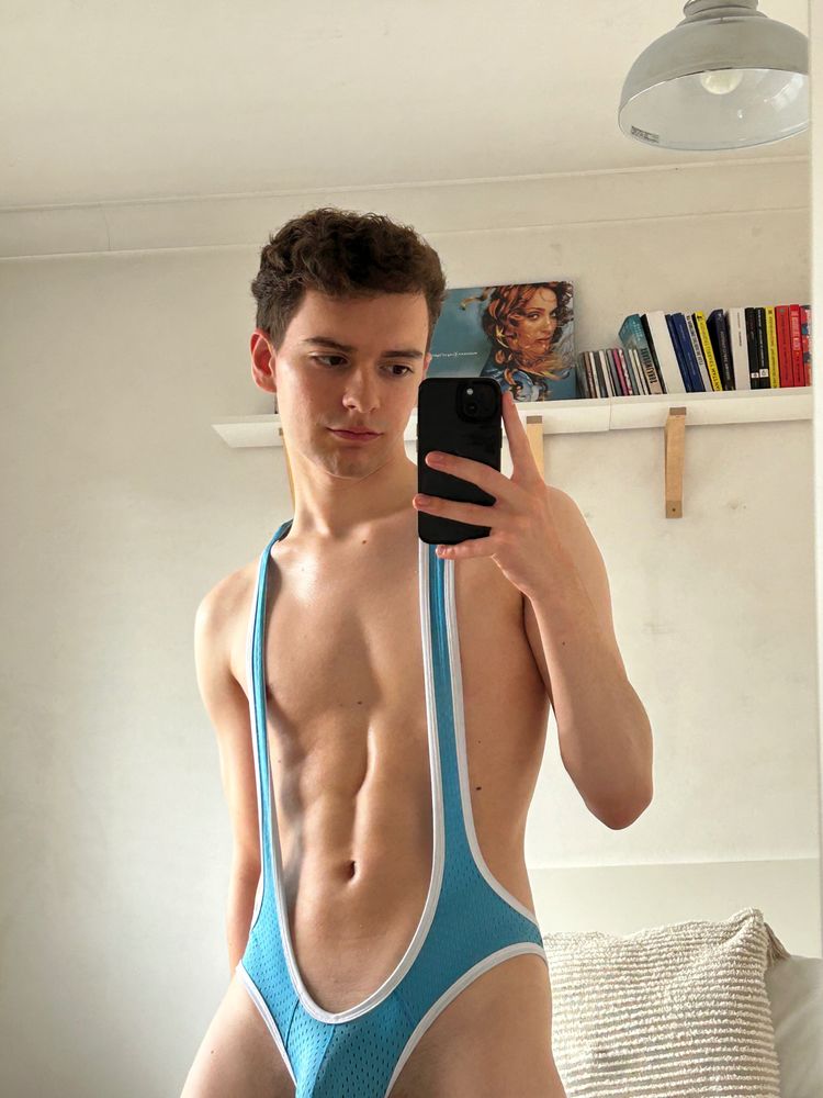 Best Rimming OnlyFans Accounts ethenxxx