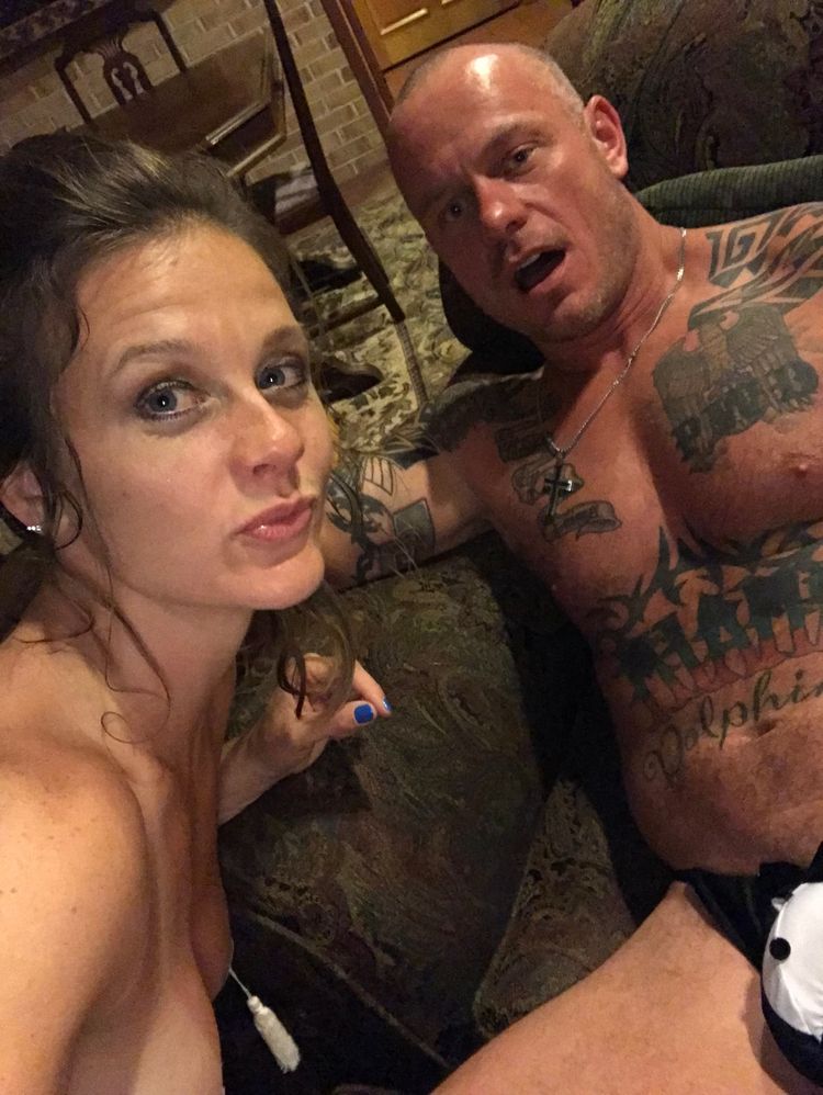 Best Kisses OnlyFans Accounts fitnaughtycouple