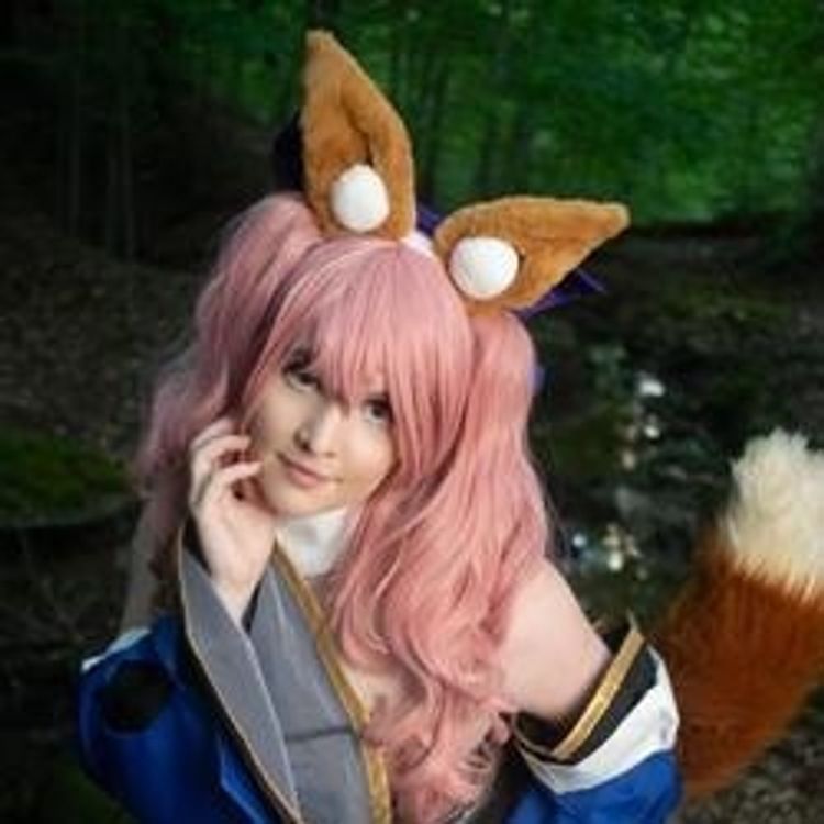 Best Foxy OnlyFans Accounts foxycosplay