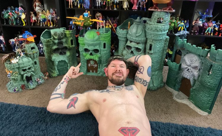 Best Geek OnlyFans Accounts gaycomicgeek