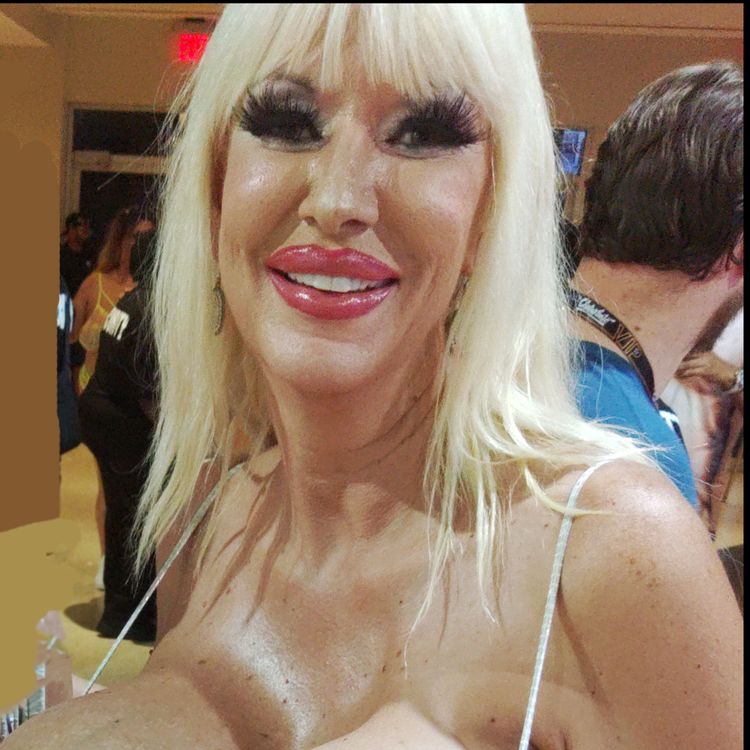 Best Amazonian OnlyFans Accounts gianna_woods