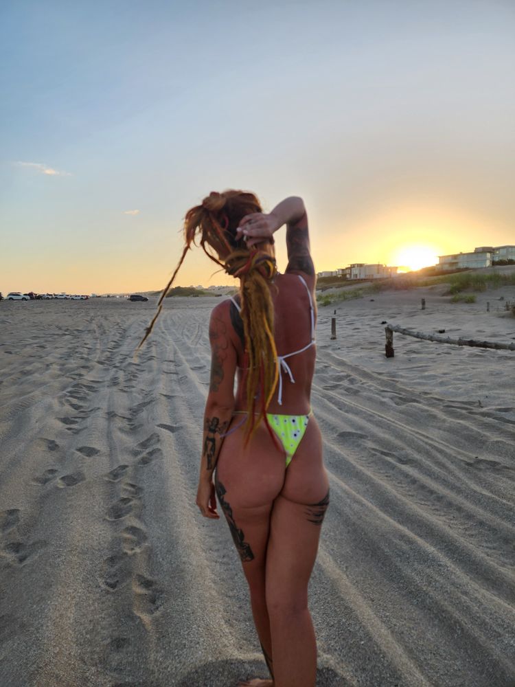 Best Dreadlocks OnlyFans Accounts ginyvodka11