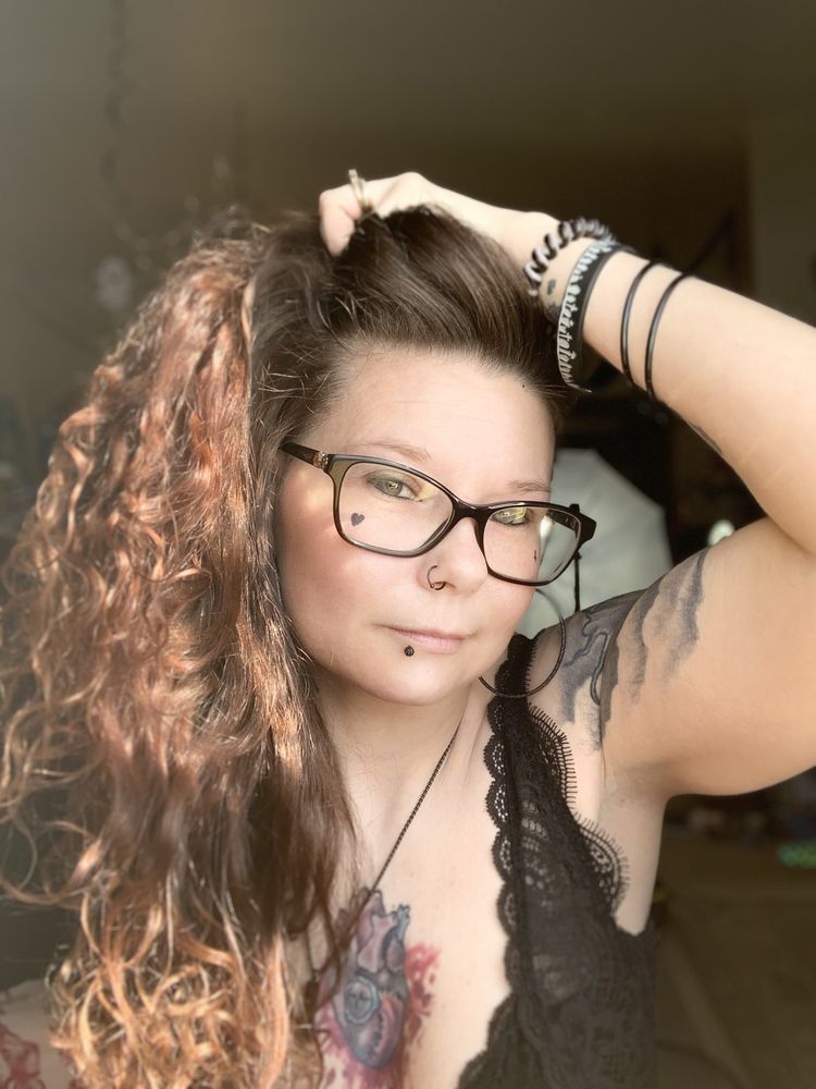 Best Halloween OnlyFans Accounts gothicbeauty37