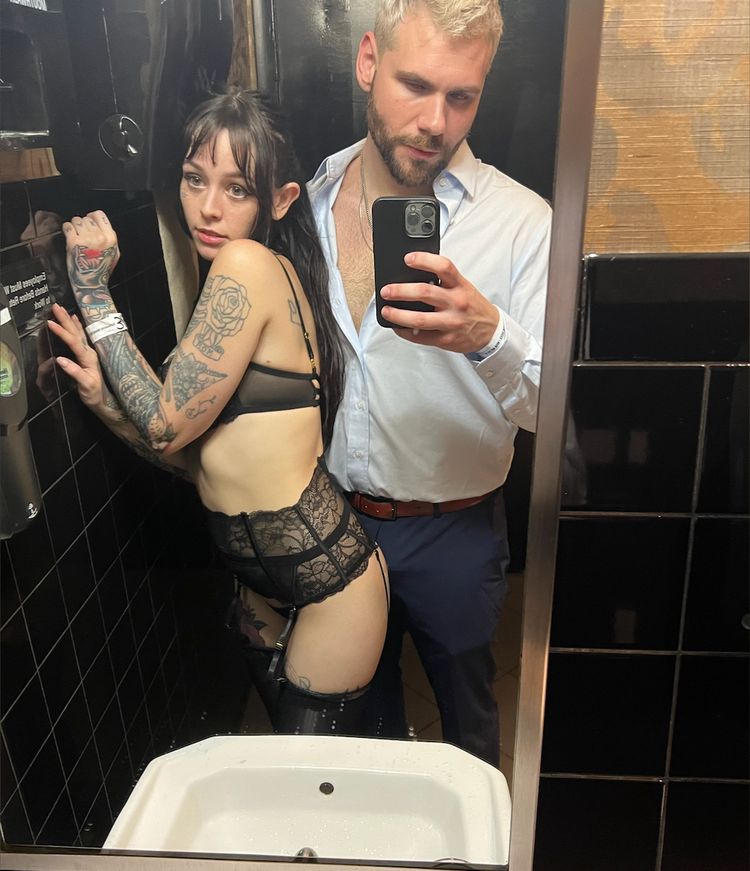 Best amor OnlyFans Accounts gothjockof