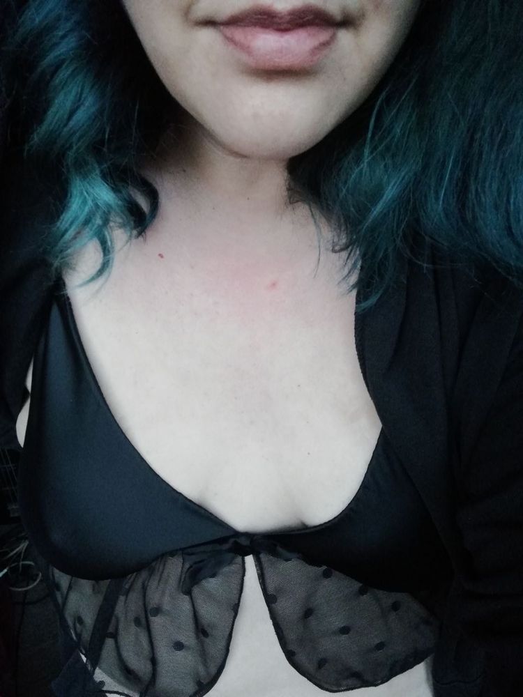 Best Green Hair OnlyFans Accounts greenjuice83