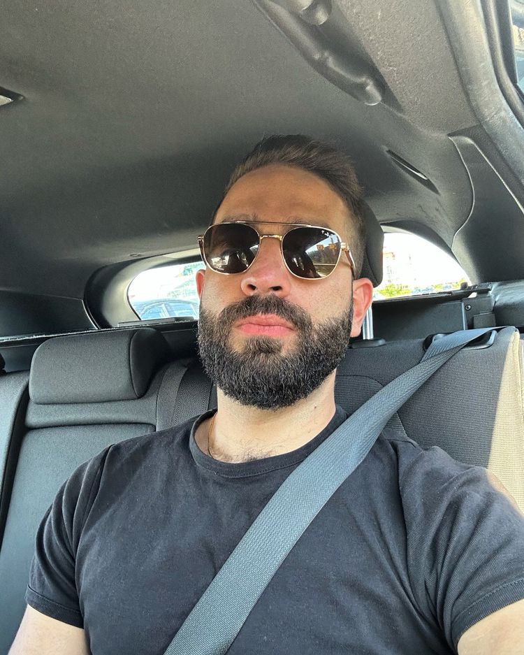 Best Alpha OnlyFans Accounts hairydomxl