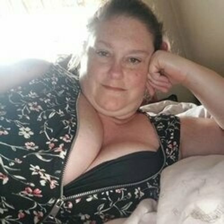 Best Ass Worship OnlyFans Accounts halifaxhottie78
