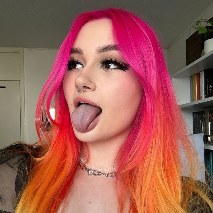 Best Bunny OnlyFans Accounts hellbunnyfree