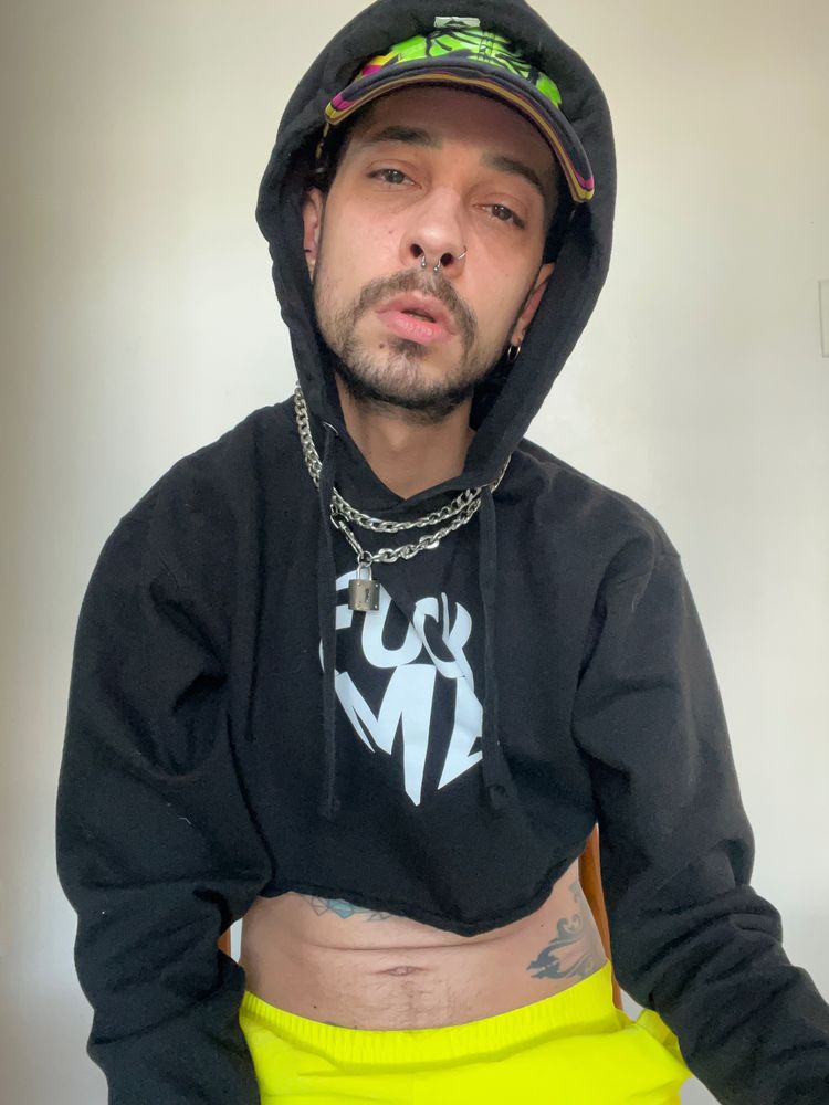 Best Brown Eyes OnlyFans Accounts hunterfromtwitter