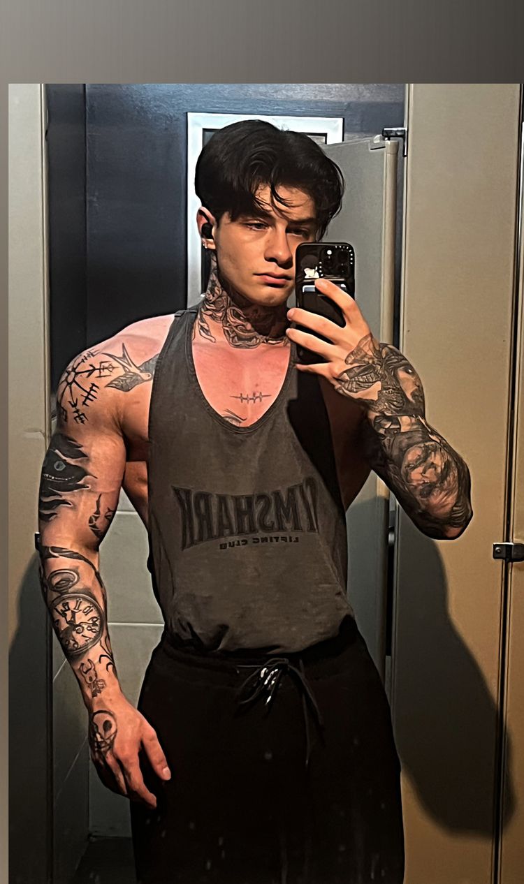 Best Femboy OnlyFans Accounts imwilliamdolan