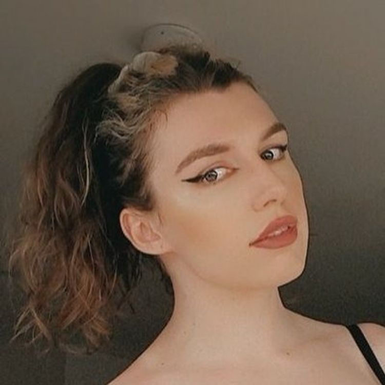 Best TGirl OnlyFans Accounts izzywinterz