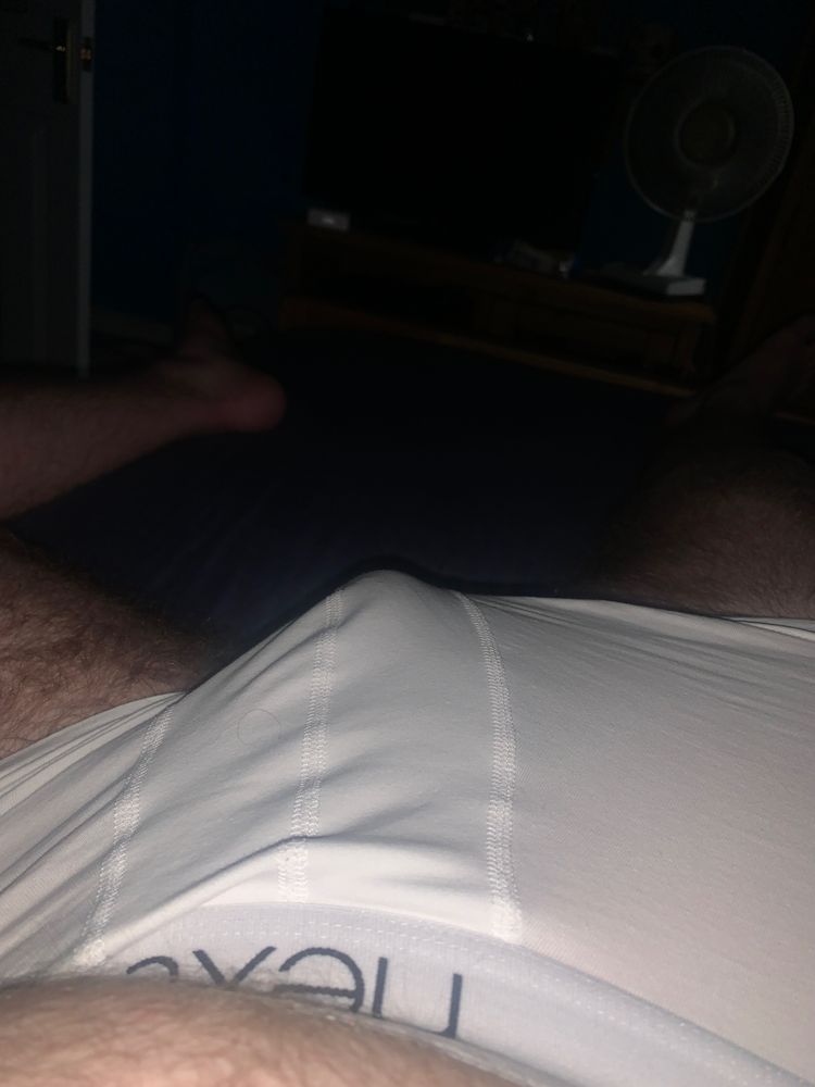 Best Golden Shower OnlyFans Accounts jakewoods09