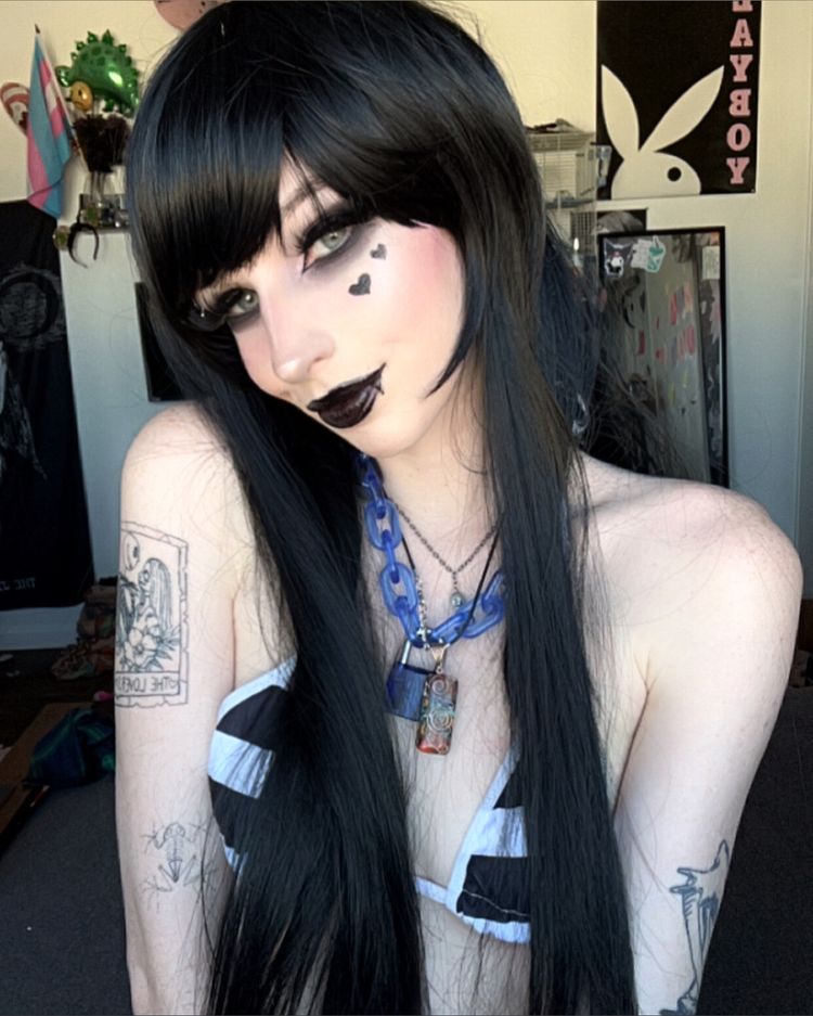 Best Rough Sex OnlyFans Accounts kayla.lavigne