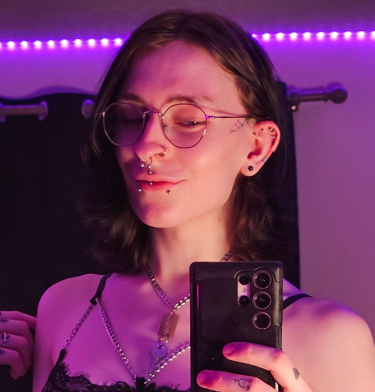 Best Stoner OnlyFans Accounts kayzecutie