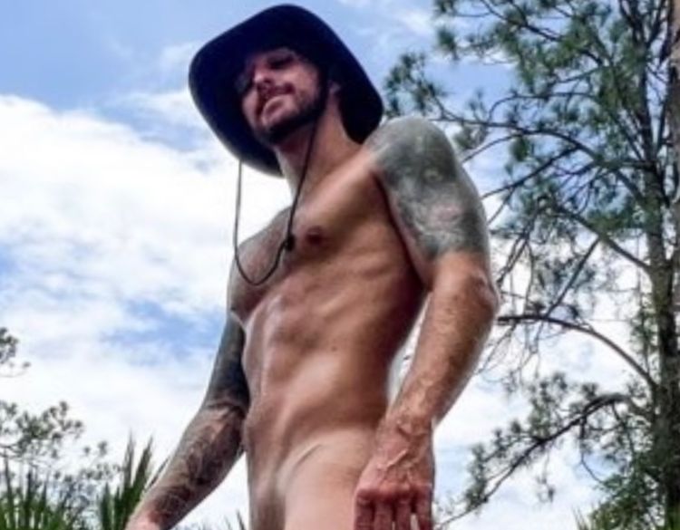 Best Hung OnlyFans Accounts kinglouisix