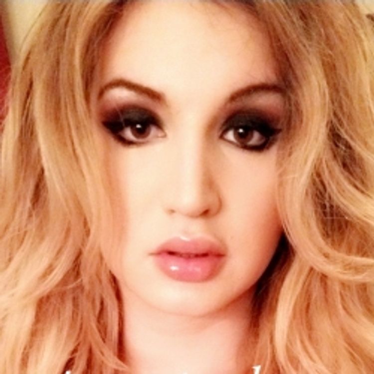 Best Switch OnlyFans Accounts kristilacroix