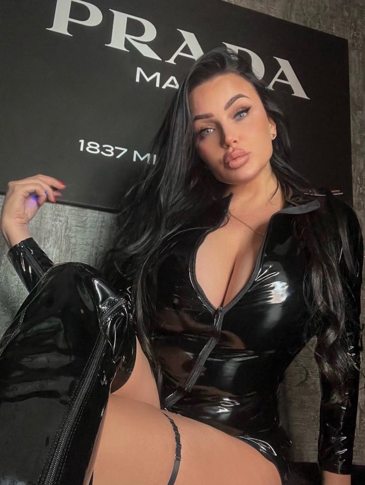 Best Allure OnlyFans Accounts lady__jenna