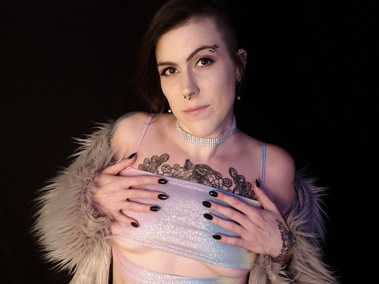 Best Small Tits OnlyFans Accounts lenaharley