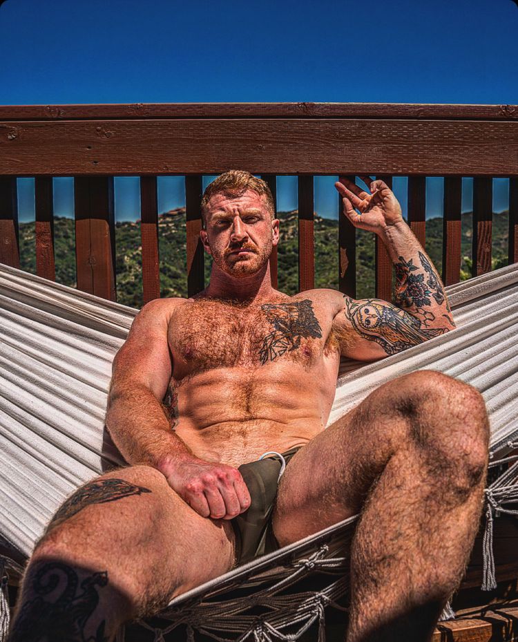 Best Hands OnlyFans Accounts levlieben