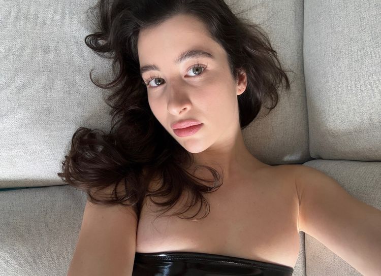Best Fingering OnlyFans Accounts luciamalone