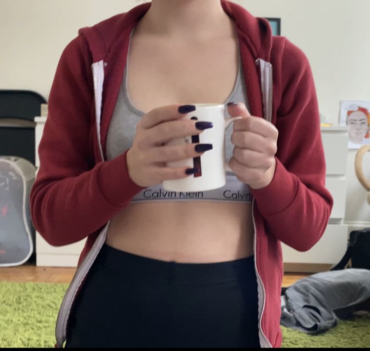 Best CFNM OnlyFans Accounts manicuredpleasure