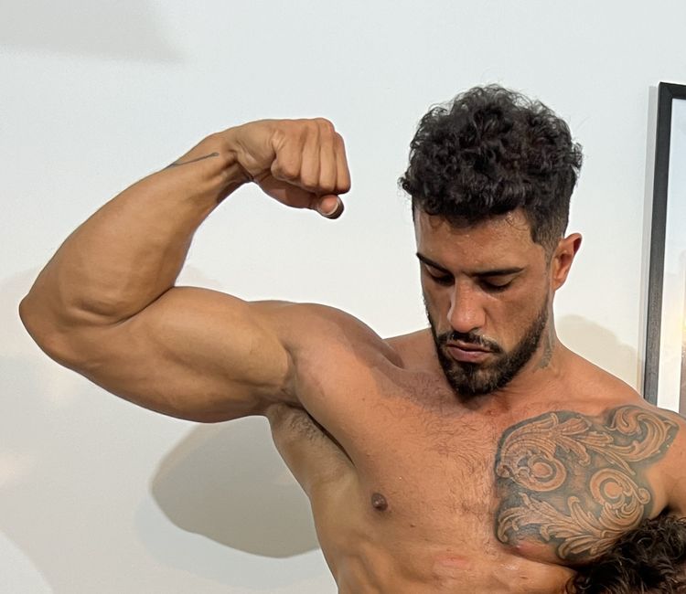 Best Muscle OnlyFans Accounts marchioamorocho