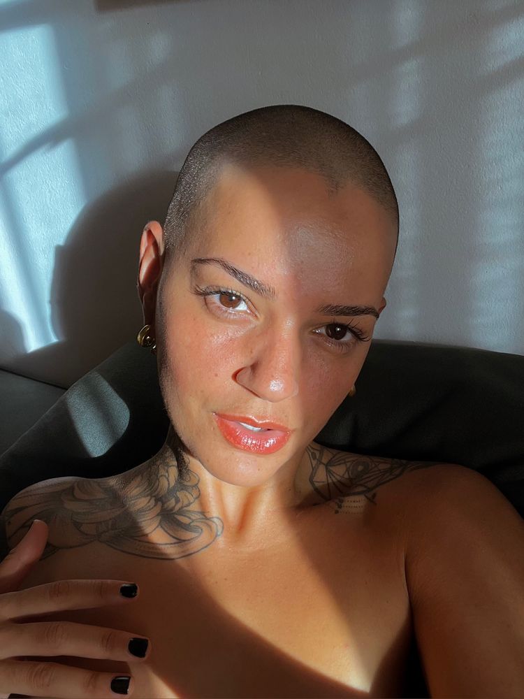 Best Bald OnlyFans Accounts mariaxxqte