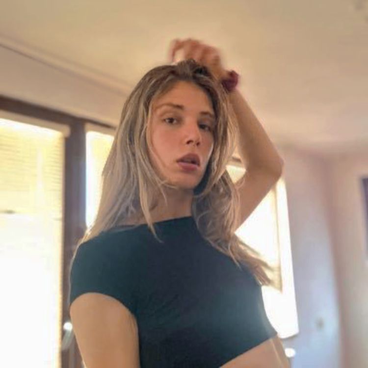 Best Female Orgasm OnlyFans Accounts marieantoinette2077